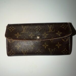 Louis Vuitton Dark Brown Monogram Clutch